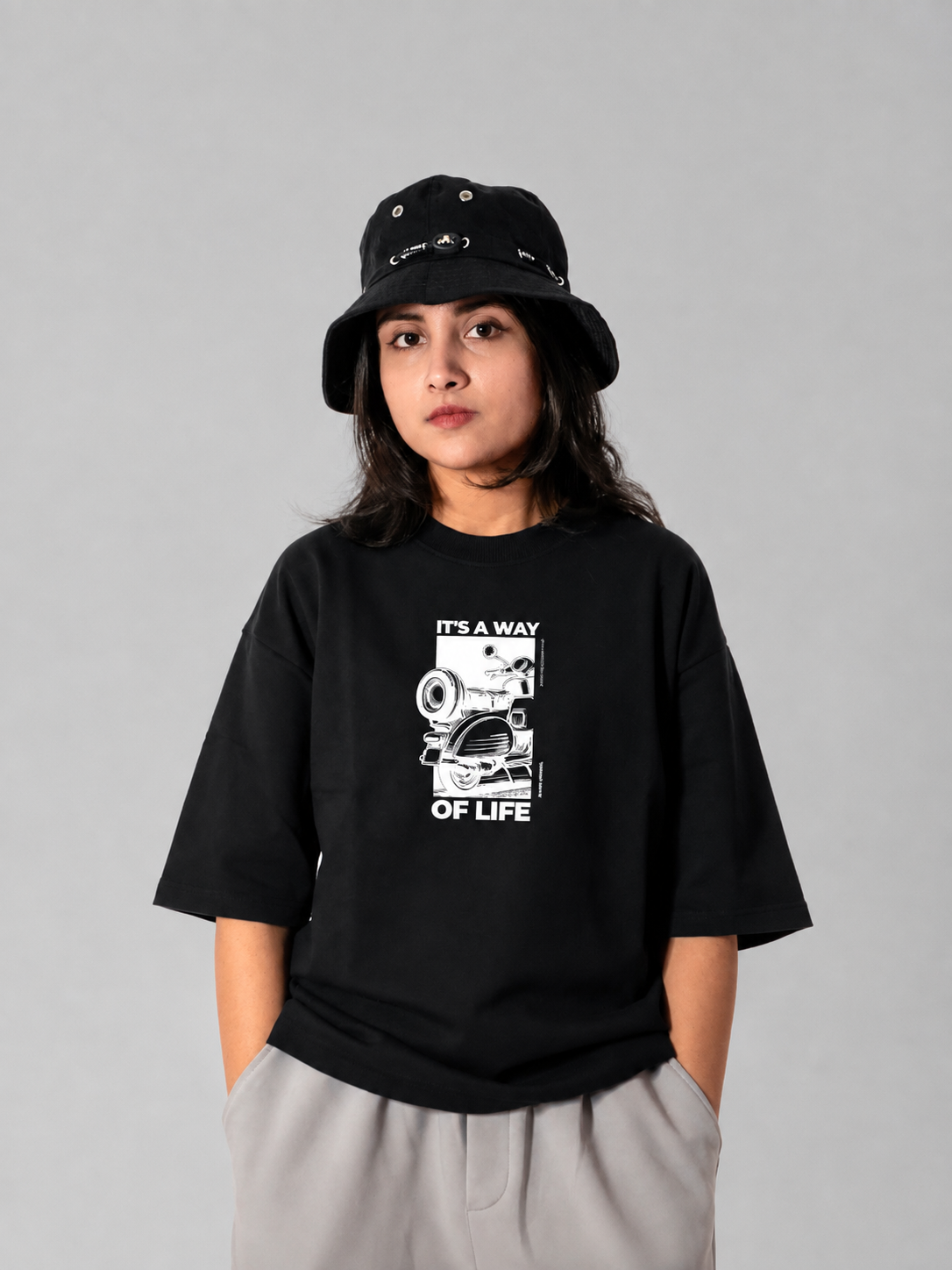 Oversized T-Shirt : CHETAK
