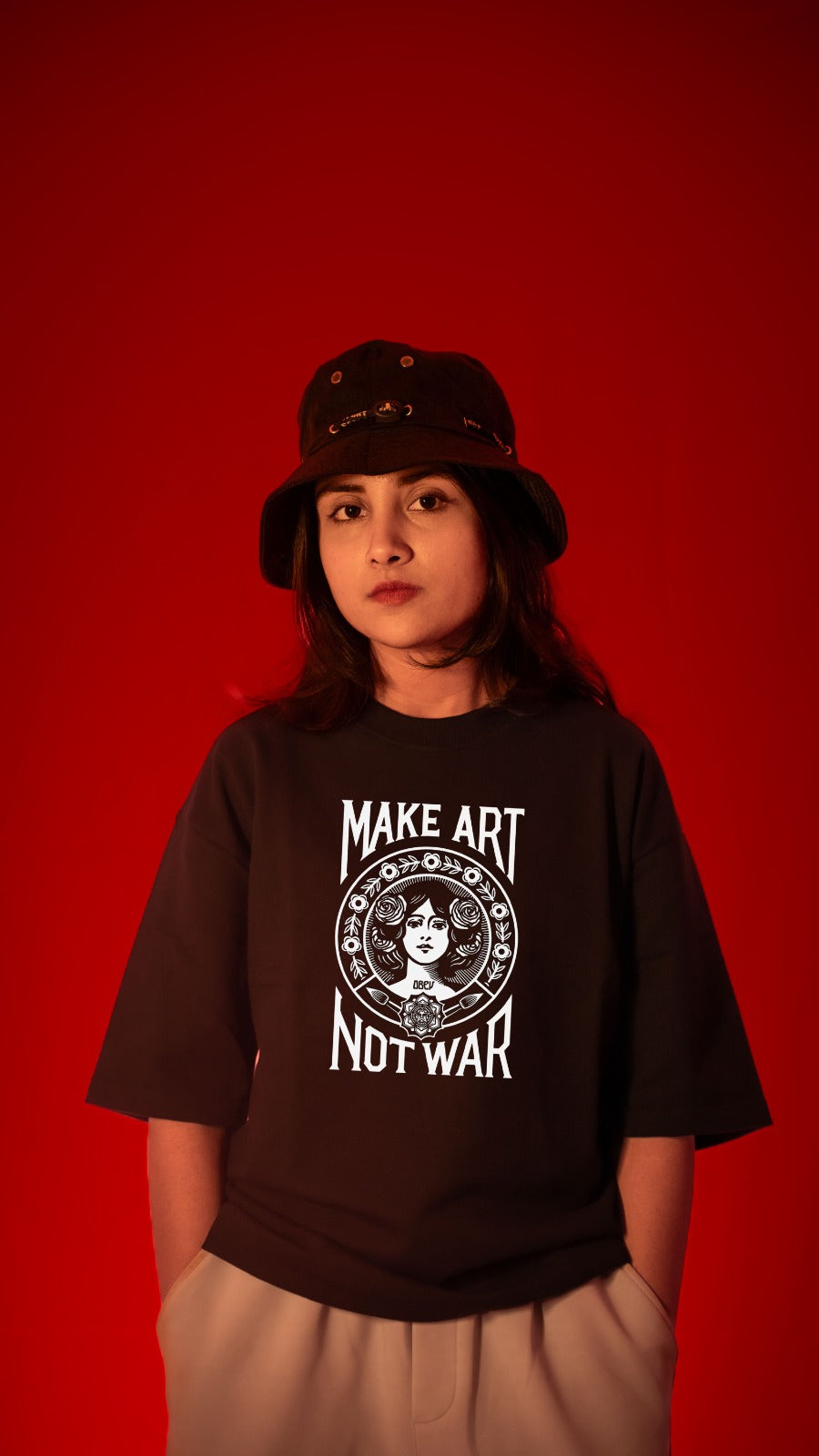 Oversized T-Shirt : THE ART