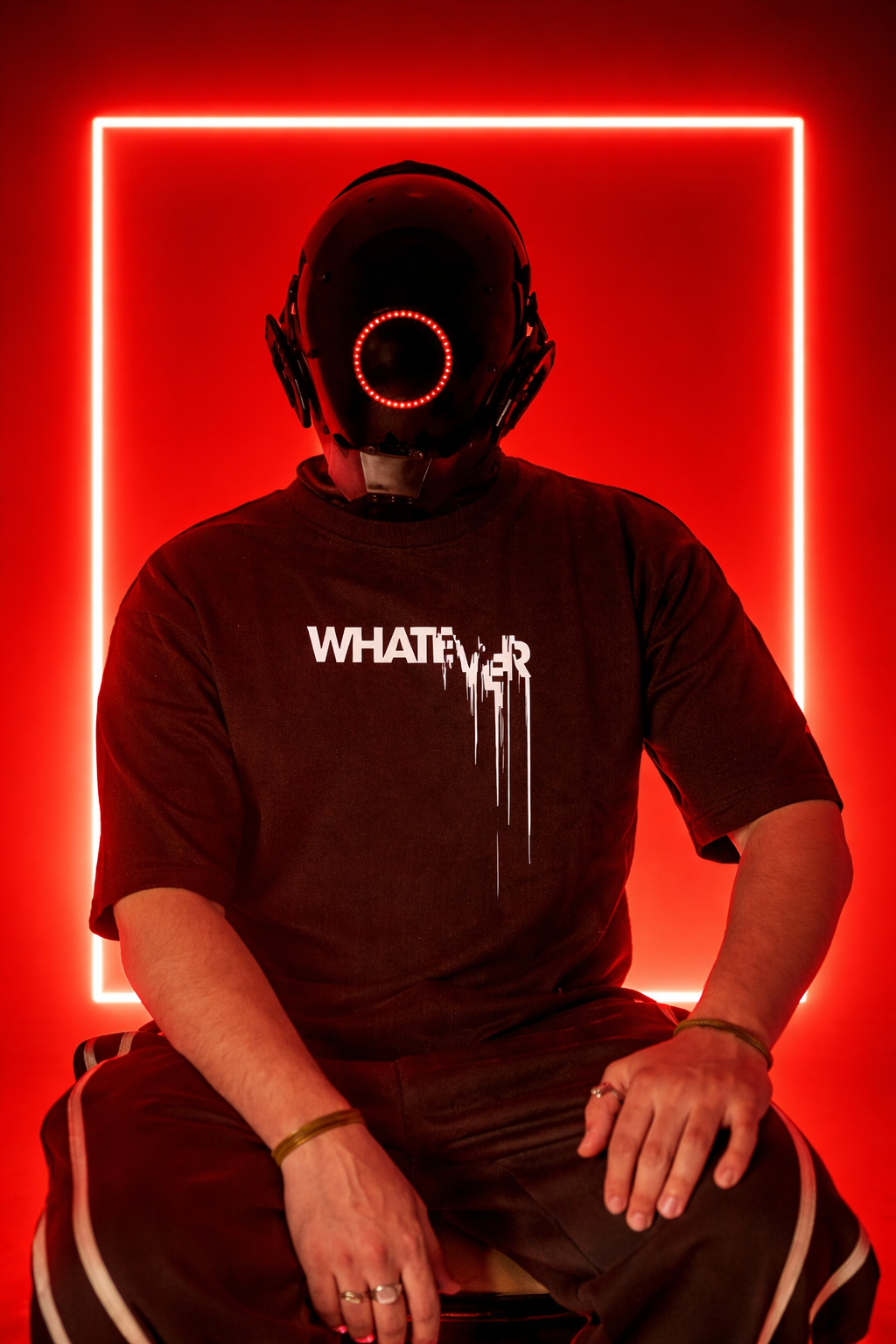 Oversized T-Shirt : WHATEVER